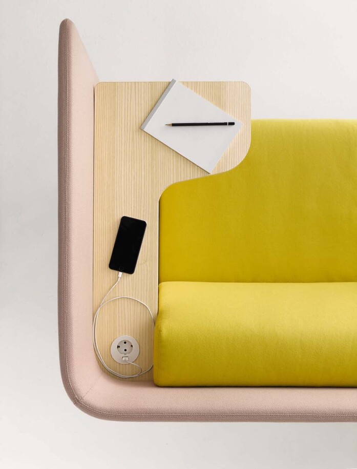 COR Floater sofa RGB 13