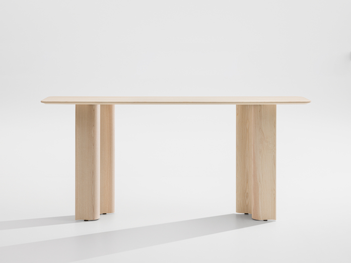 CURTAIN CONSOLE 01