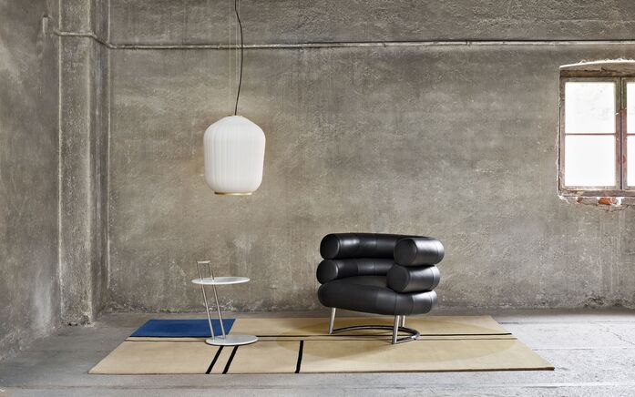 Classi Con de stijl rug occasional table plissee pendant lamp bibendum armchair photo hassos