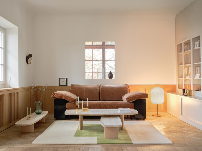 Classi Con kilkenny rug materia tables shia vase lota sofa plissee lamp hz photo kellermann