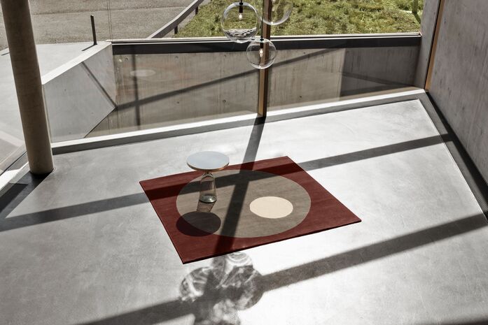 Classi Con la lune rug bell side table selene pendant lamp photo breidt