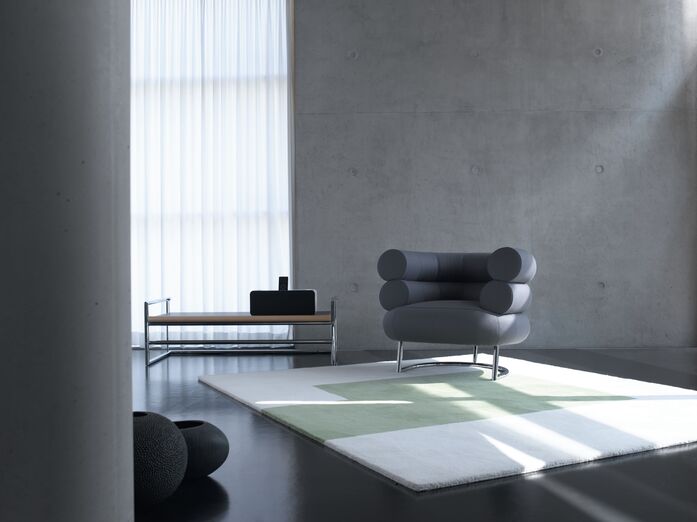 Classi Con menton table kilkenny rug bibendum armchair grey photo popinger