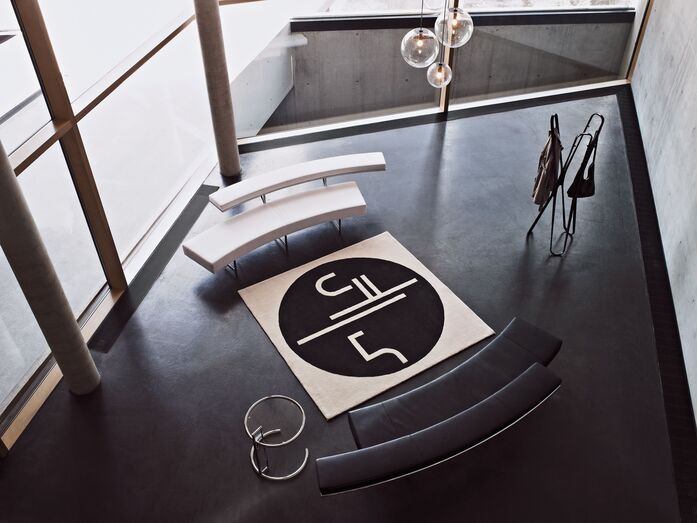 Classi Con monte carlo sofa st tropez rug adjustable table e 1027 selene pendant lamp saturn coat stand photo seelen