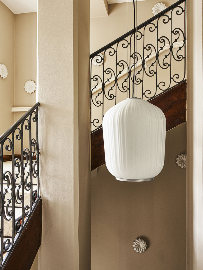 Classi Con plissee pendant lamp aluminium photo hassos 03