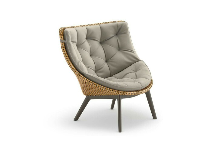 DEDON MBRACE Wing chair seville alu cushion