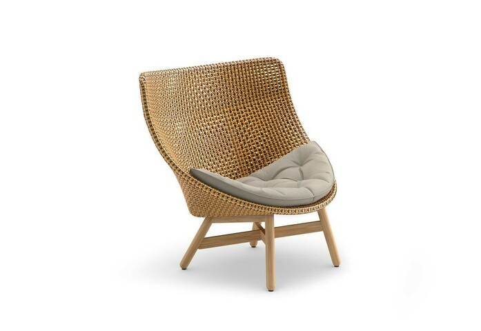 DEDON MBRACE Wing chair seville