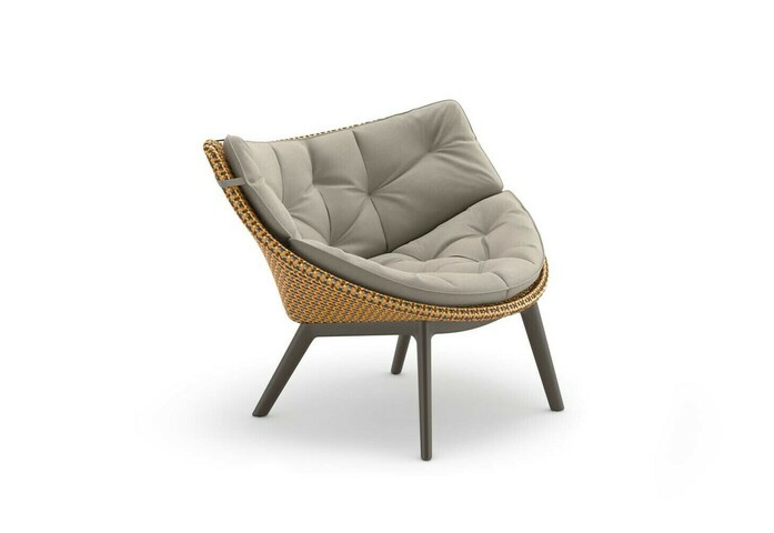 DEDON Mbrace Lounge chair seville alu cushion