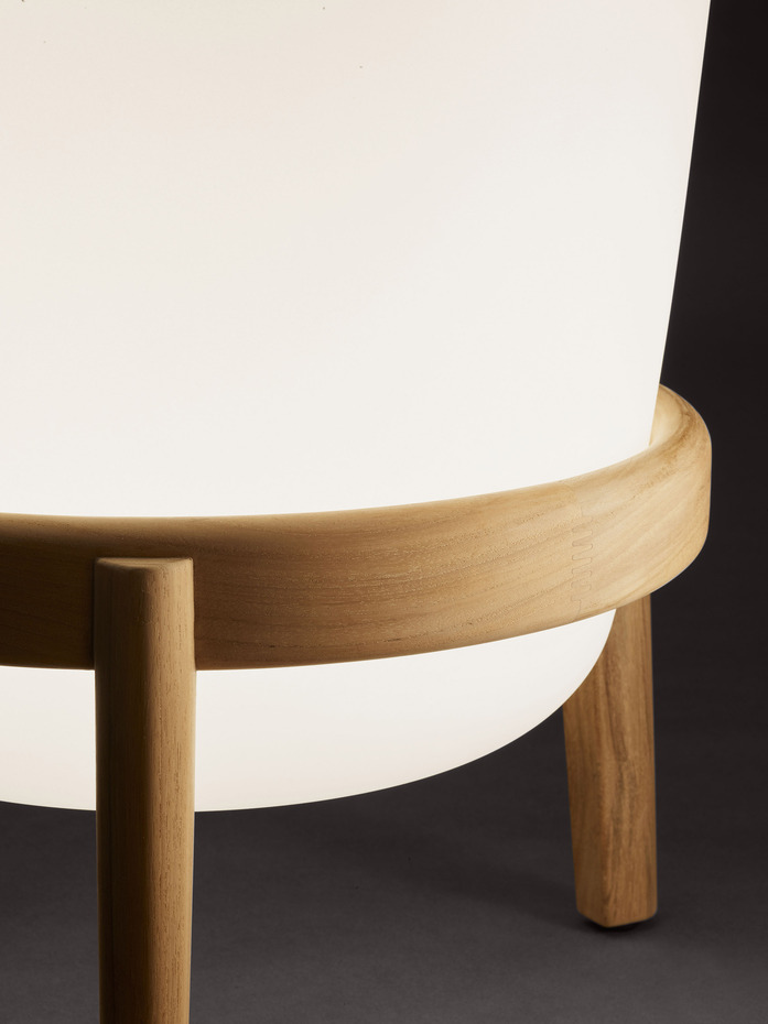 DEDON LOON Closeup 01