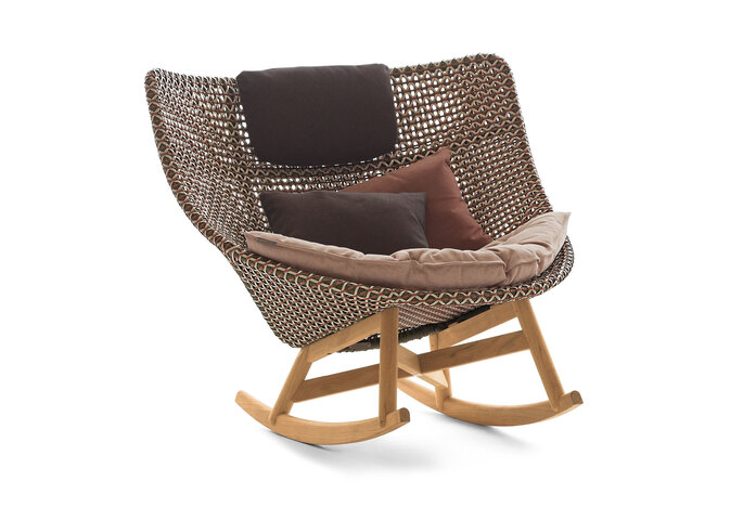 DEDON MBRACE Setting 07