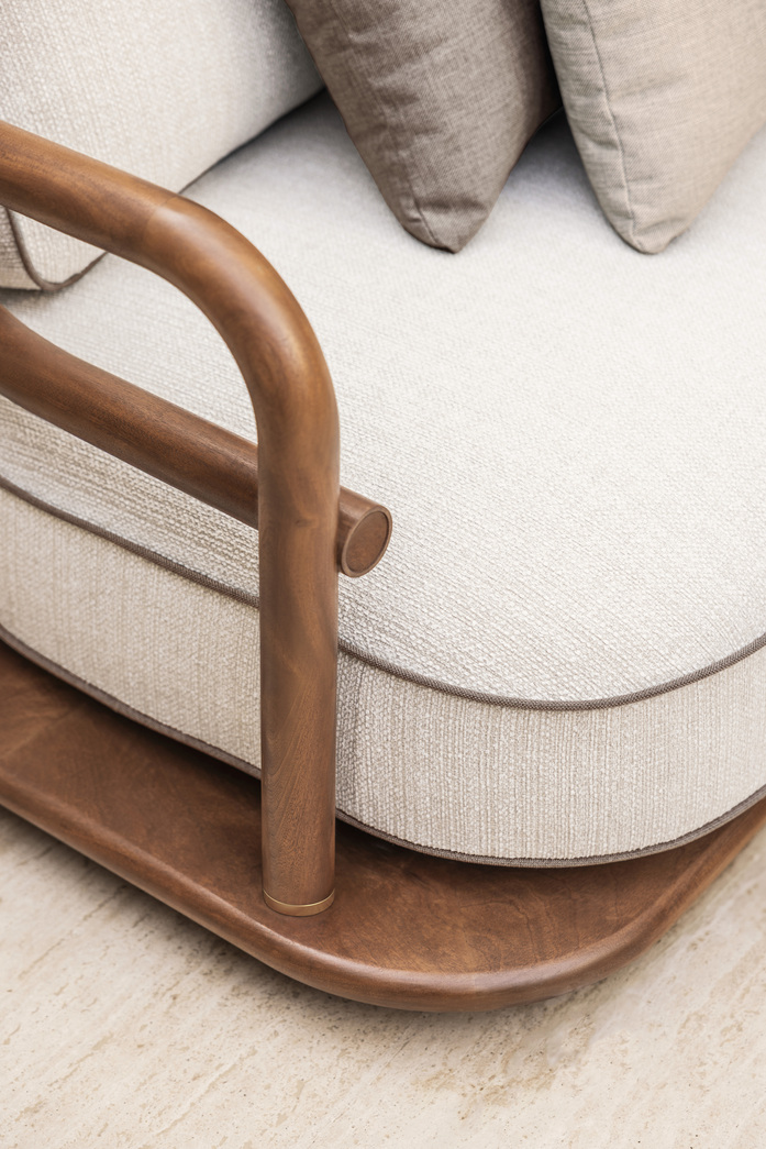Expormim Meridies by Roberto Lazzeroni Maria Mira