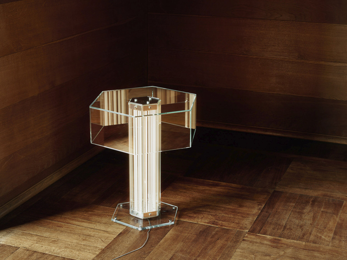 Flos Super Wire Table PH Robert Rieger Villa Crespi Italy 2024 005 a493fafb