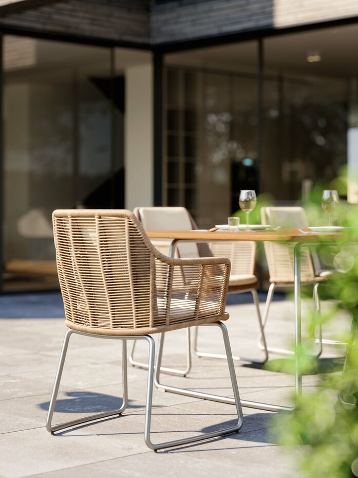 Garpa Amari Dining 3
