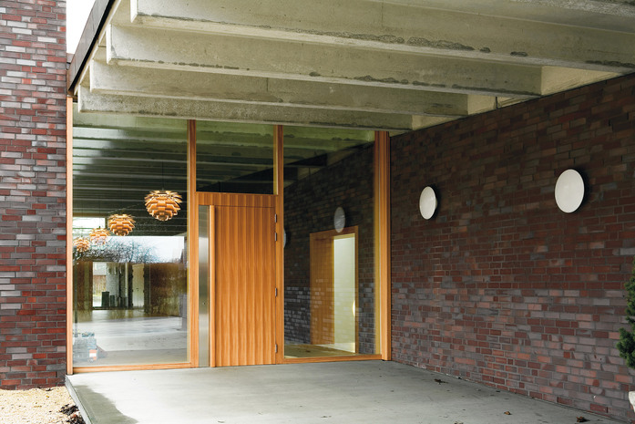 Hirtschtal Schule 7 A4 CMYK 74008