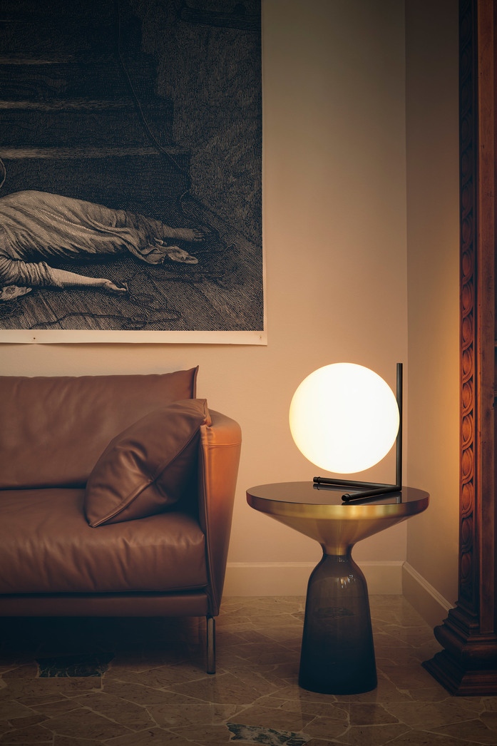 IC LIGHTS TABLE00002