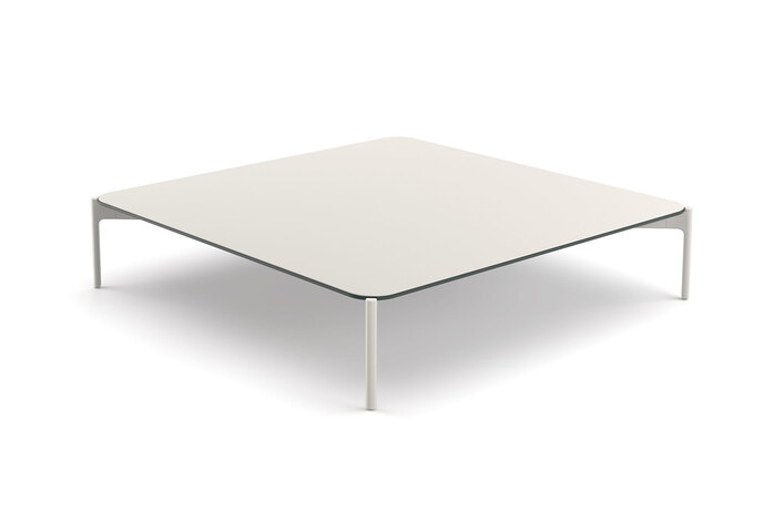 IZON coffee table 120x120 lipari lipari hpl
