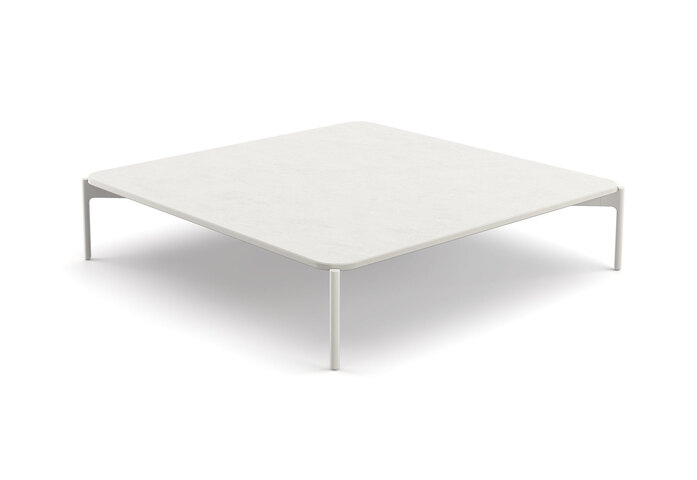 IZON coffee table 120x120 lipari talc