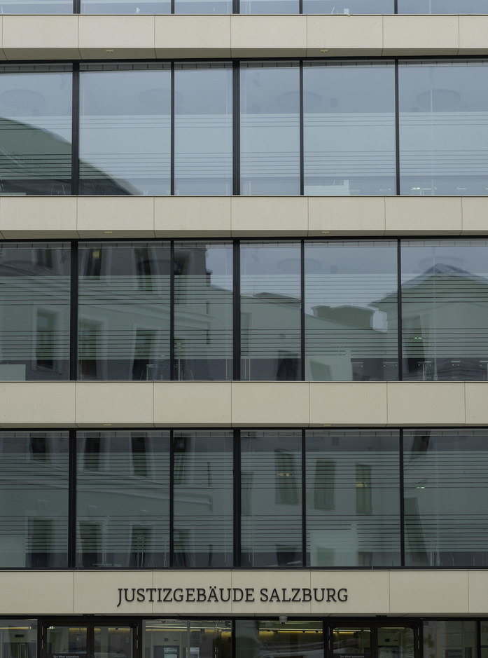 Justizzentrum Salzburg 12