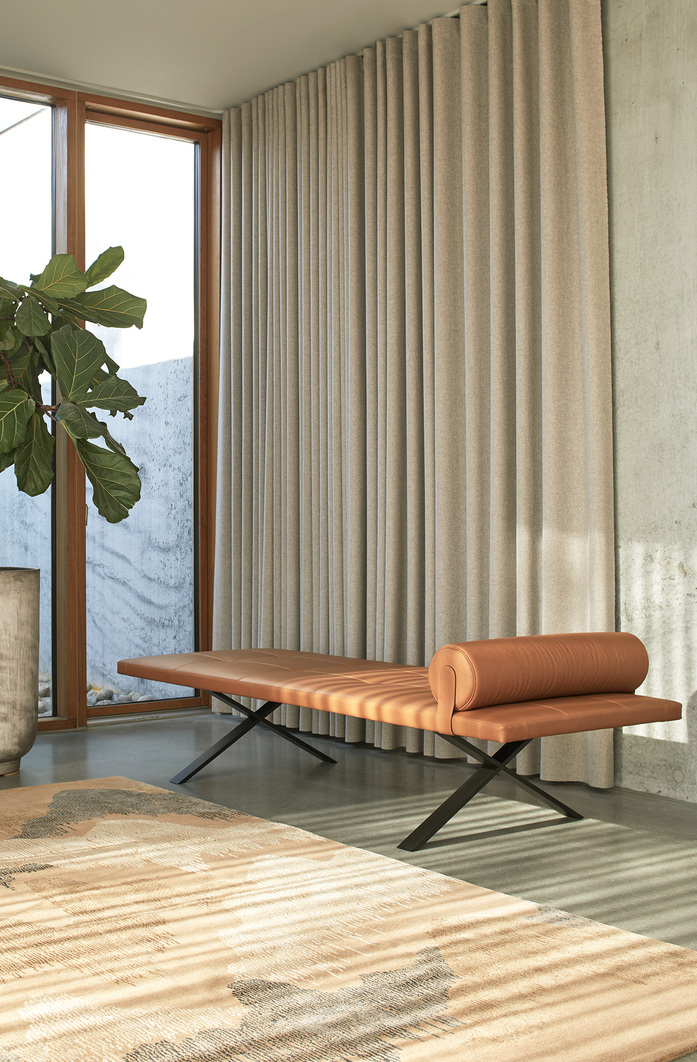 LAX daybed 02