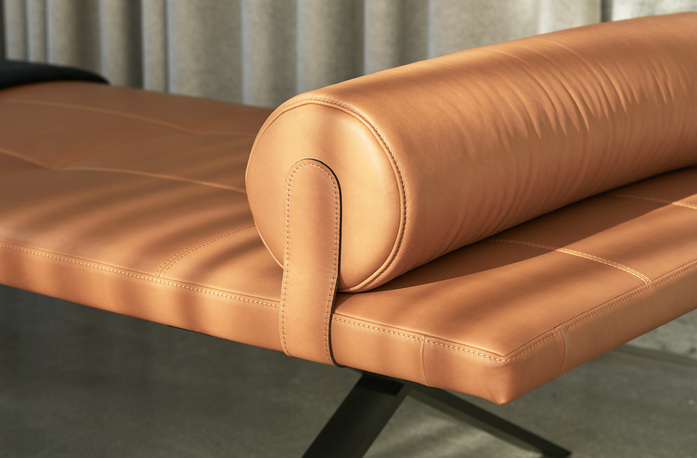 LAX daybed 07