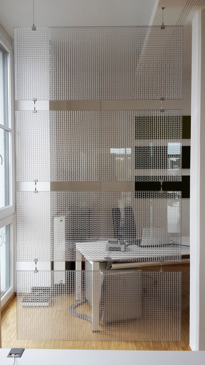 Lightscreen Baffel 4