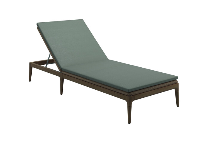 Lima Lounger Dot Nimbus