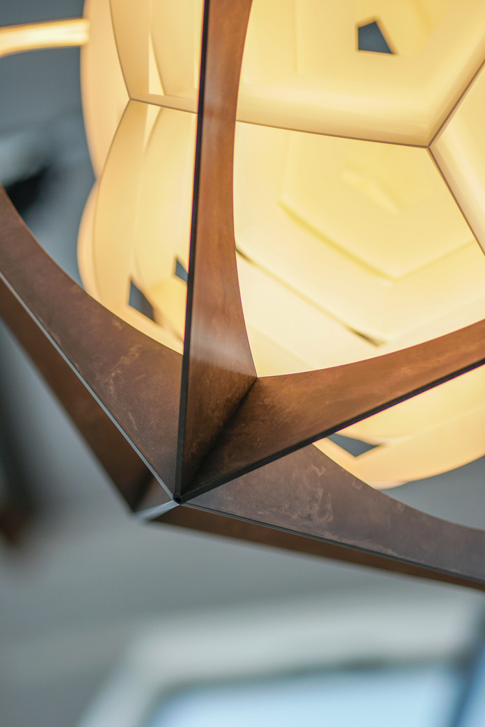 OE Quasi Light detail shot image credit Louis Poulsen 70000