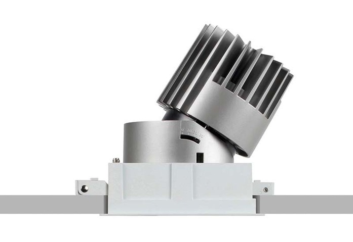 PERFORMANCE L STANDARD SPOT SQUARE 2