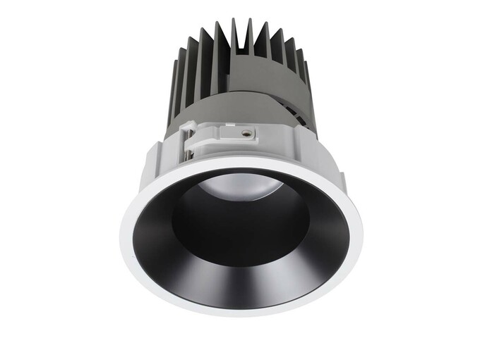 PERFORMANCE M STANDARD SPOT FIXED ROUND 5