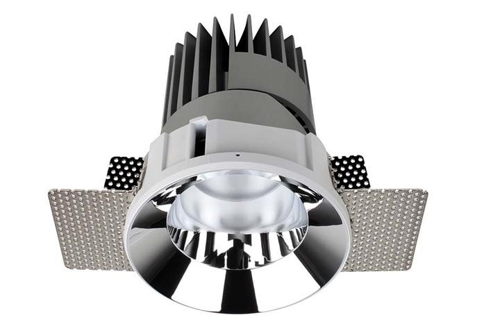 PERFORMANCE M TRIMLESS SPOT FIXED ROUND 6