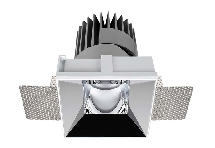 PERFORMANCE M TRIMLESS SPOT FIXED SQUARE 6