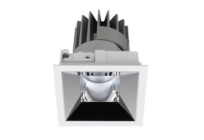 PERFORMANCE S STANDARD SPOT FIXED SQUARE 6