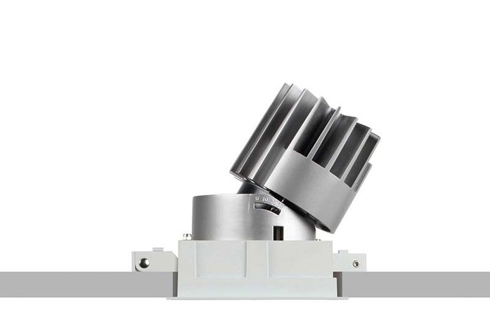 PERFORMANCE S STANDARD SPOT SQUARE 2