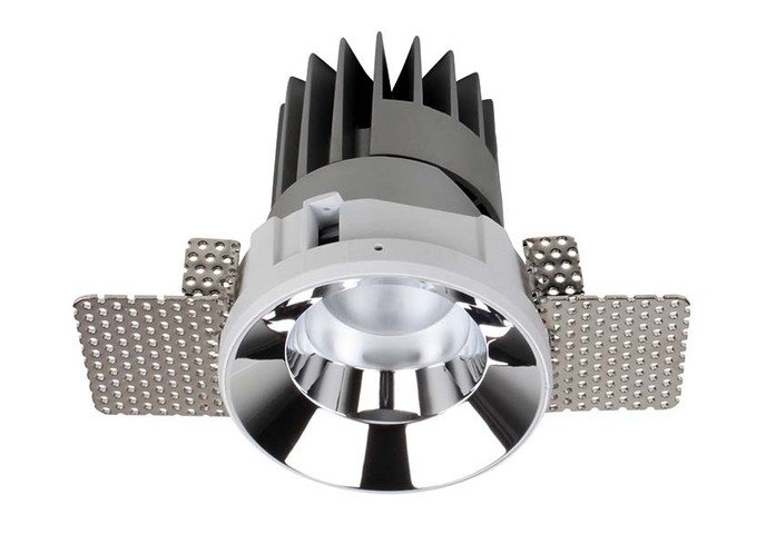 PERFORMANCE S TRIMLESS SPOT FIXED ROUND 6