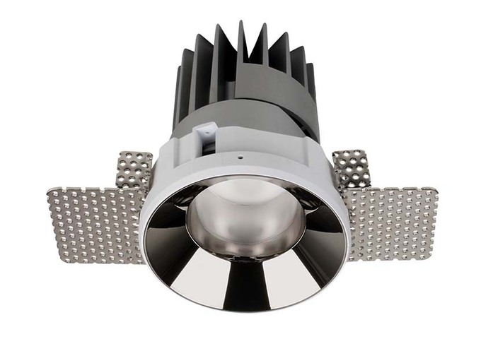 PERFORMANCE S TRIMLESS SPOT FIXED ROUND 7