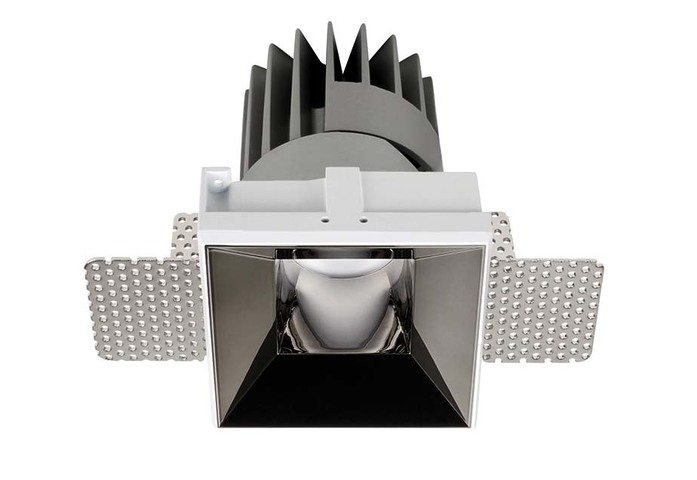 PERFORMANCE S TRIMLESS SPOT FIXED SQUARE 7