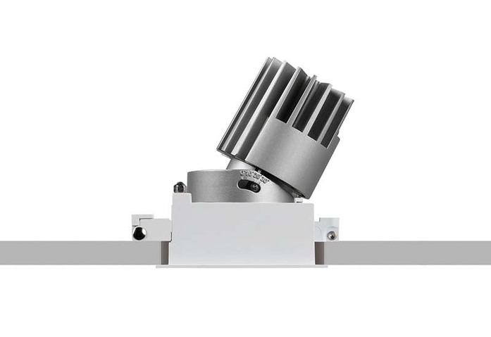 PERFORMANCE XS STANDARD SPOT SQUARE 2