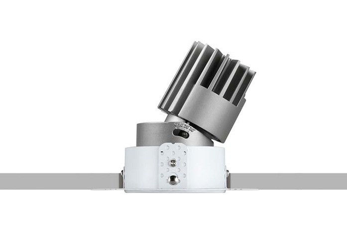 PERFORMANCE XS TRIMLESS SPOT ROUND 2