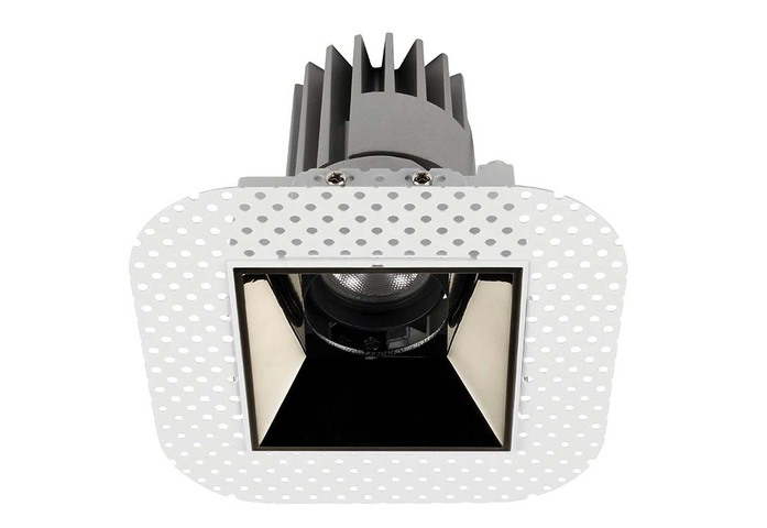 PERFORMANCE XS TRIMLESS SPOT SQUARE 8