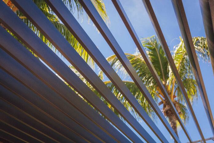 PS Louvered Roof 3