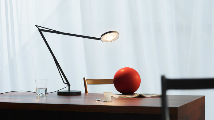 PS Tobias Grau JOHN Black Table Web 300dpi 01