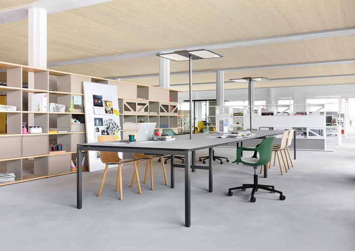 PS Tobias Grau XT S Two Centre Table Charcoal Web 300dpi 01