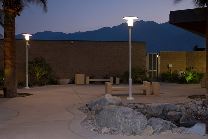 Palm Springs Airport 15 06193