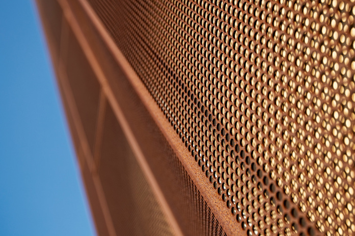 Perforation Metropol 12