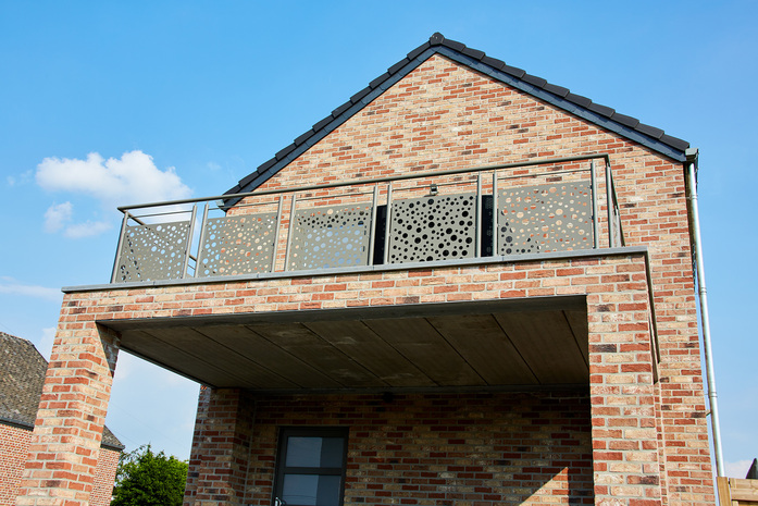 Perforation RMIG AQUA Balcony 01