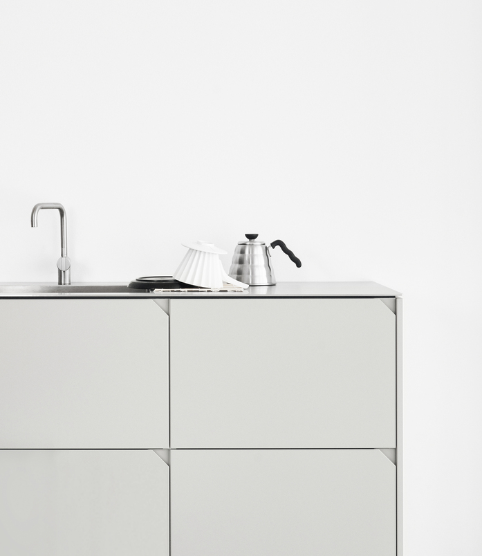 Reform DEGREE by Cecilie Manz 08 light grey