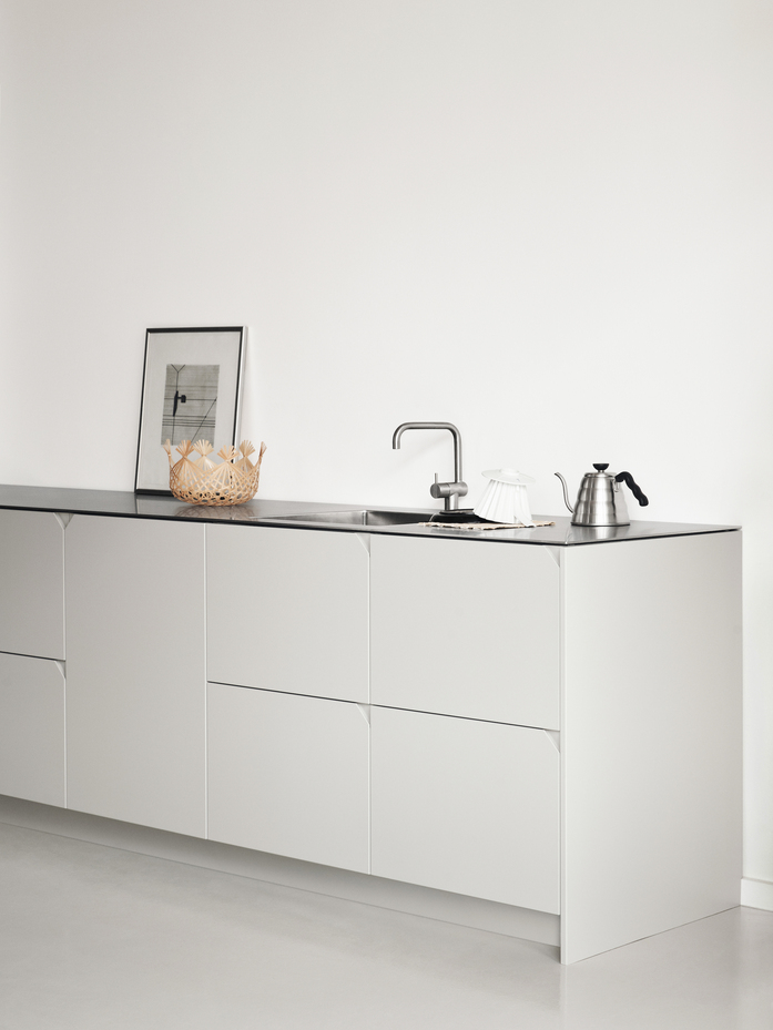 Reform DEGREE by Cecilie Manz 09 light grey