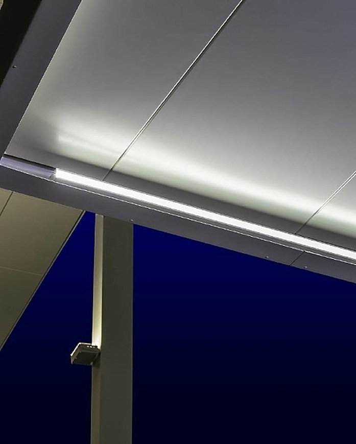 Riem Arcaden Munchen LED HL medium2