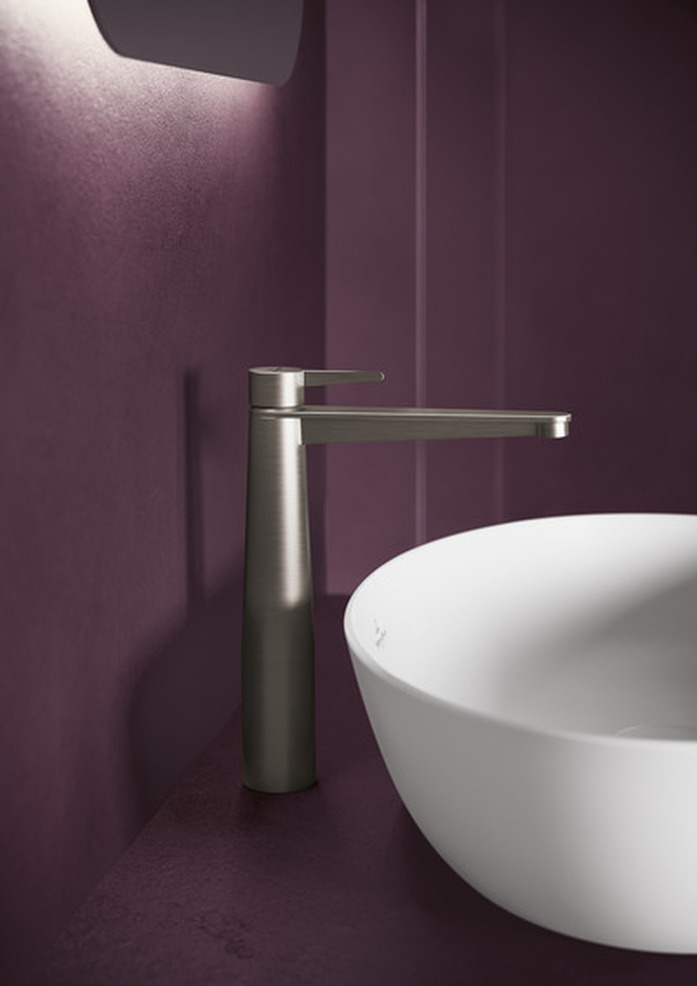 VB Taps Brinjal Detail Waschtisch