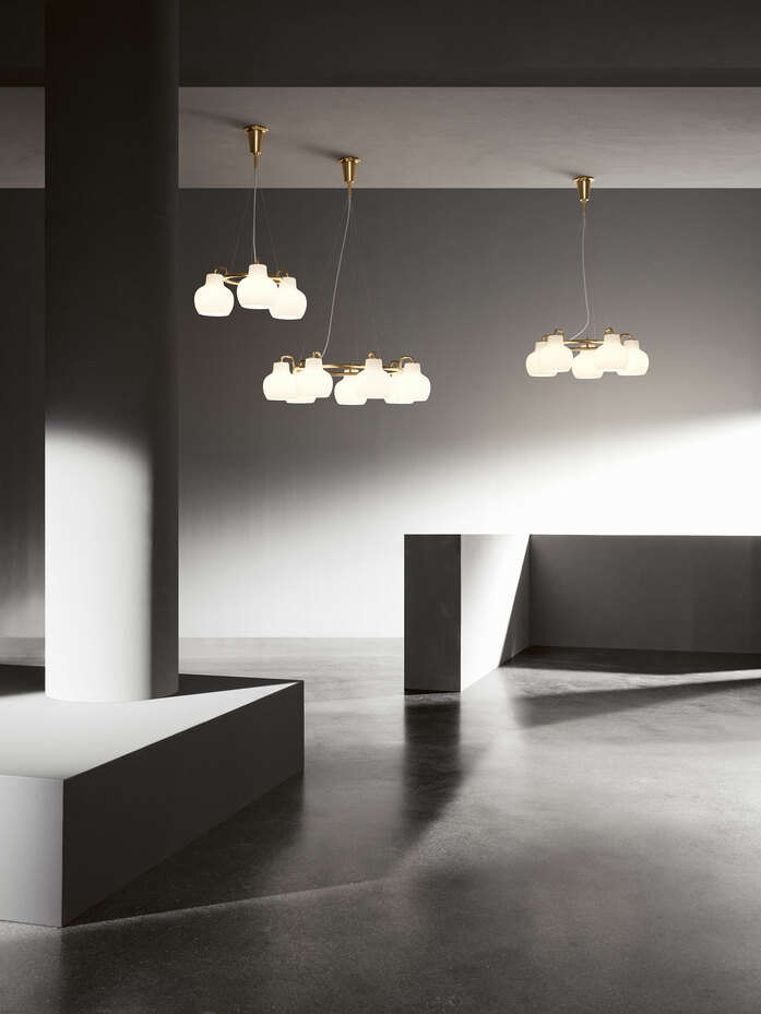 VL Crown 7 5 3 Pendant Campaign AW2019 12 04564