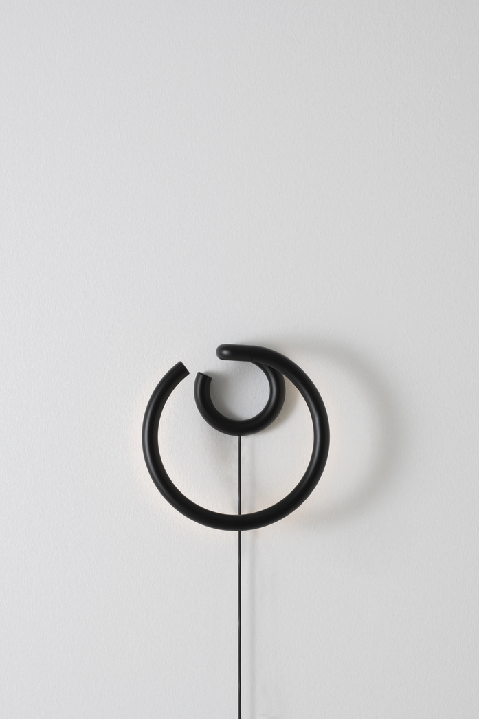 Vine Light 21